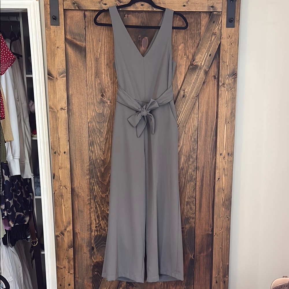 Elegant Sleeveless Jumpsuit